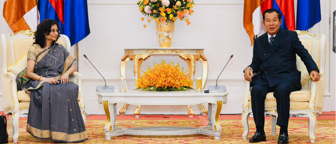  H.E. Ms. Manika Jain paid a farewell call on Samdech Techo Prime Minister Hun Sen
